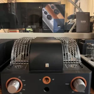 Ampli Unison Research S6 – exposition
